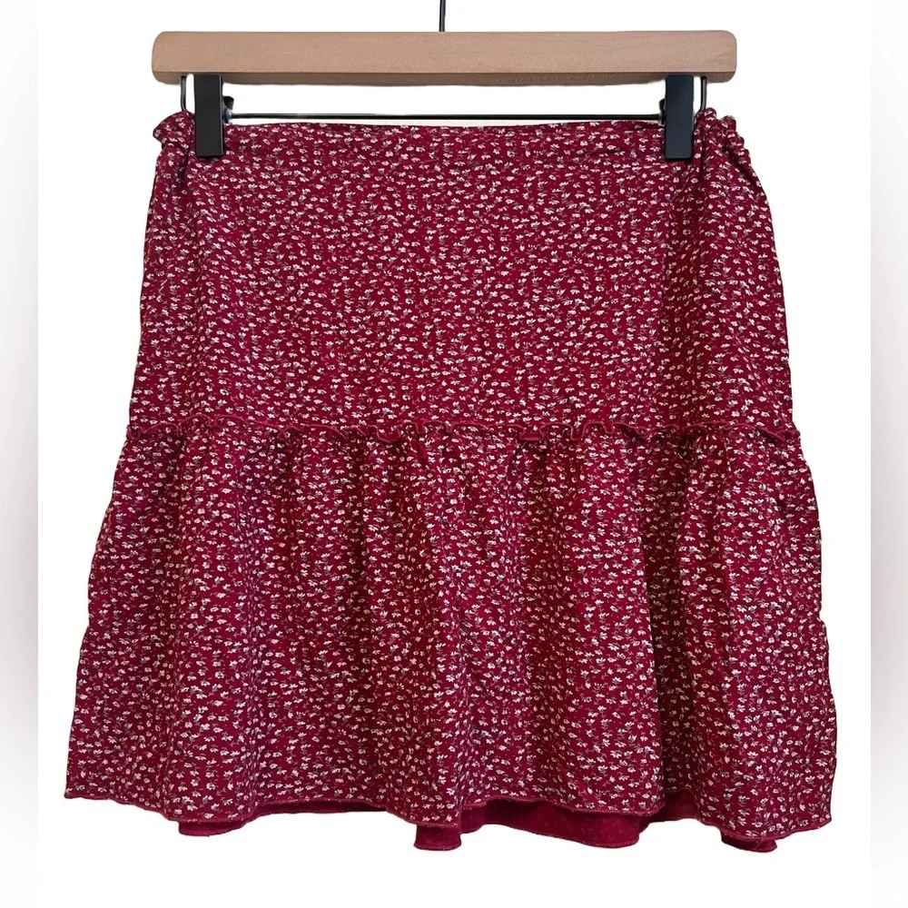 Brandy Melville Red Floral Ditsy Print Ruffle Tiered Mini Skirt Womens OS